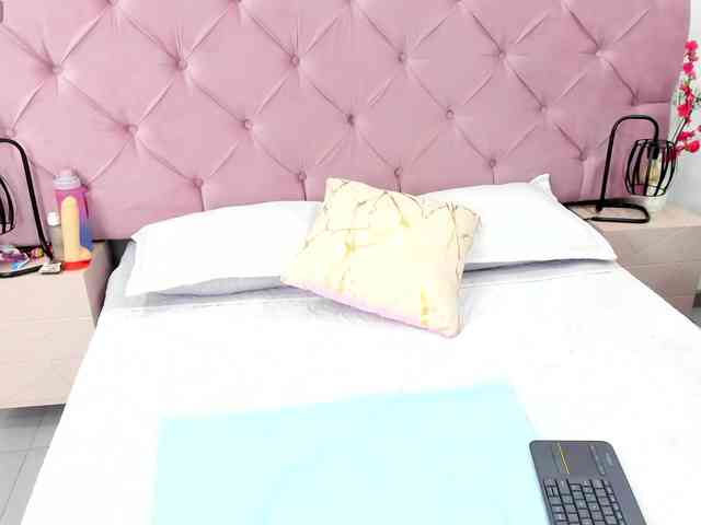 chanellaraes webcam