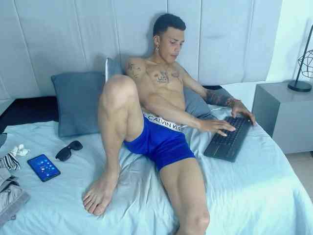 carlluck Live Webcam on BongaCams carlluck Live Webcam on BongaCams