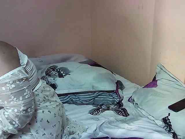 tatinaughty2 Live Webcam on BongaCams