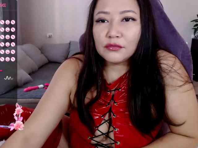 LisaAsianFlower webcam