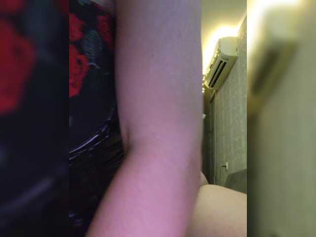 KarenClark's BongaCams show and profile