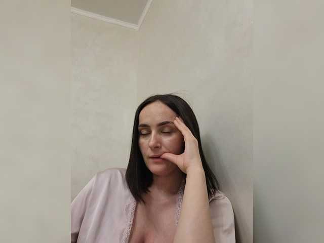 KarenClark's BongaCams show and profile