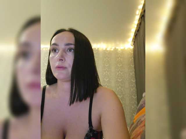 KarenClark's BongaCams show and profile