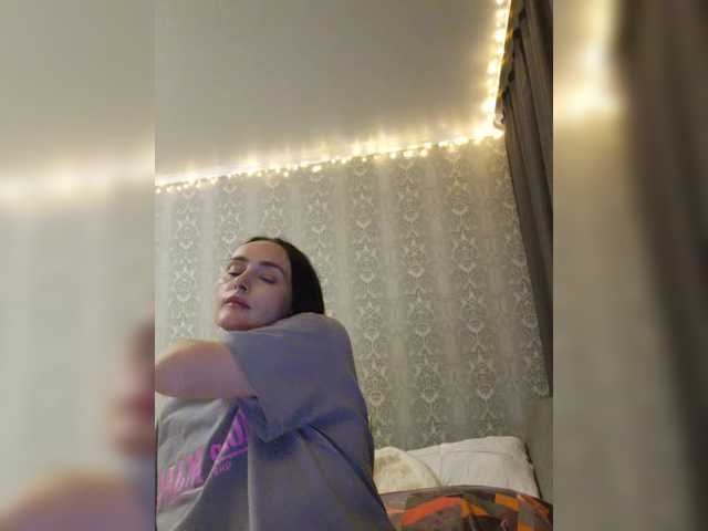 KarenClark's BongaCams show and profile