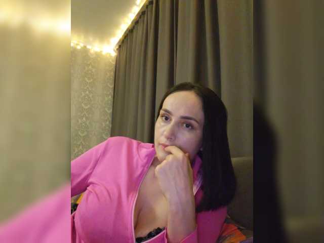 KarenClark's BongaCams show and profile