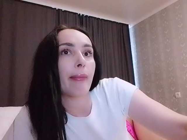 KarenClark's BongaCams show and profile