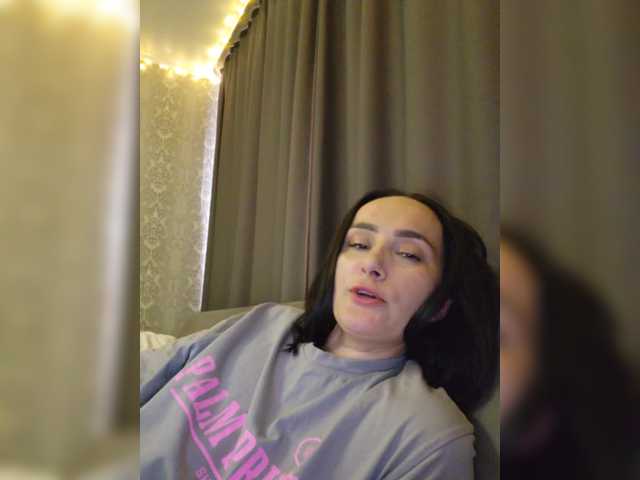 KarenClark's BongaCams show and profile