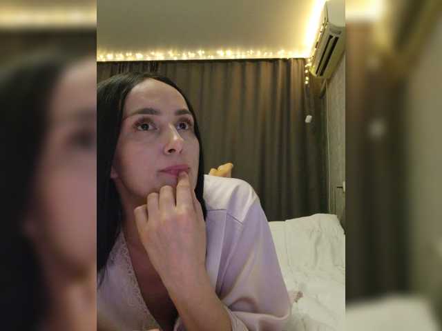 KarenClark's BongaCams show and profile