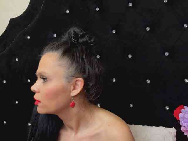 Sweeteest-Julie webcam