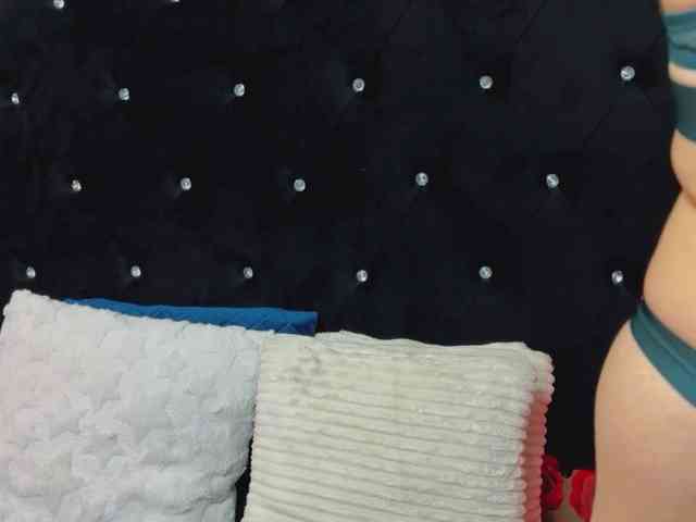 Sweeteest-Julie Sweeteest-Julie