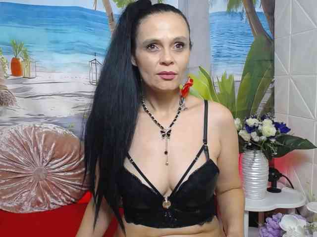Sweeteest-Julie webcam