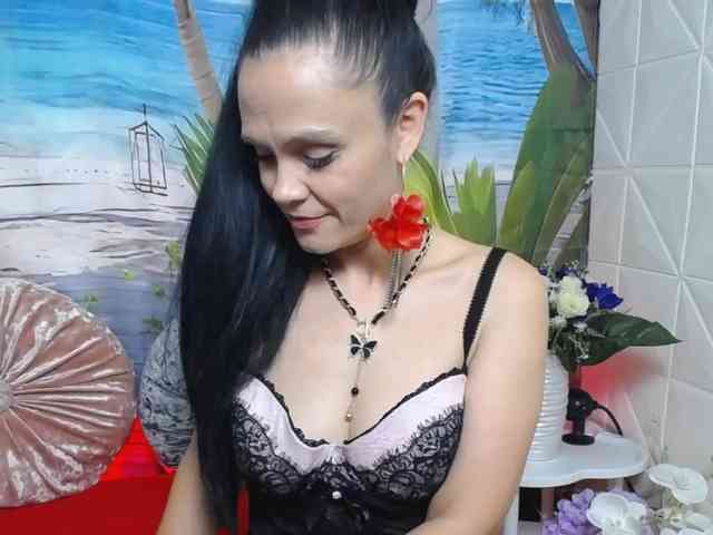 Sweeteest-Julie webcam