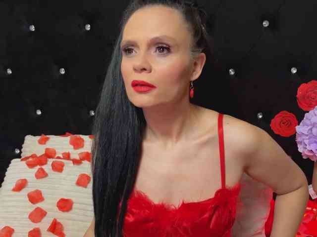 Sweeteest-Julie webcam