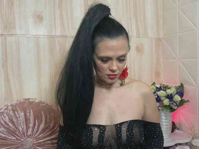 Sweeteest-Julie Sweeteest-Julie