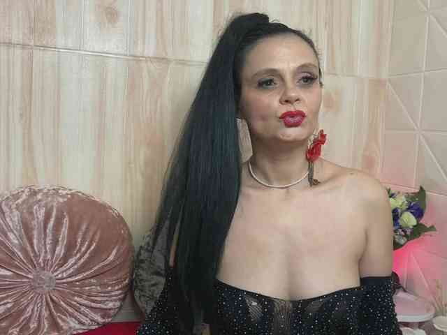 Sweeteest-Julie webcam