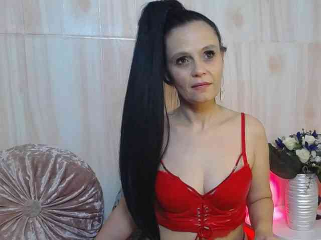 Sweeteest-Julie webcam