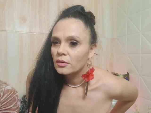 Sweeteest-Julie webcam