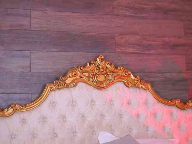 LeyCaprice webcam
