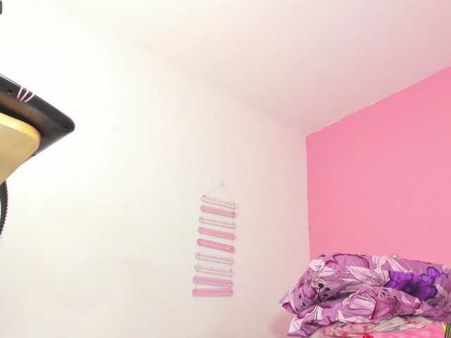 Maite-newmilf's BongaCams show and profile