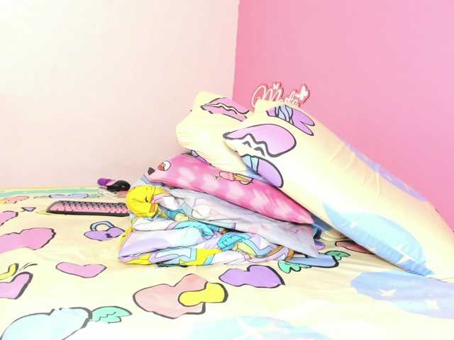 Maite-newmilf's BongaCams show and profile