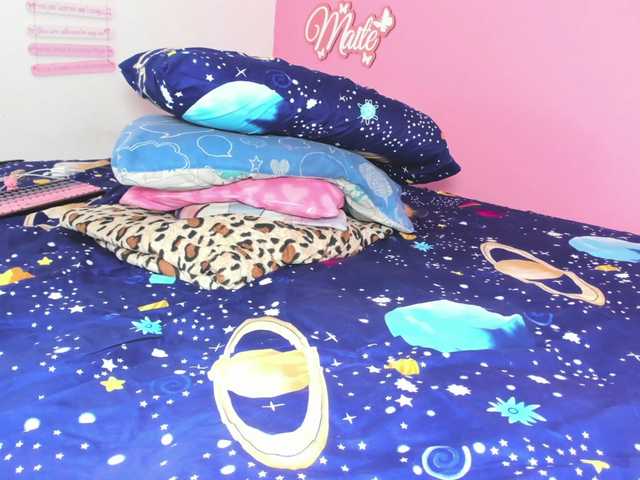 Maite-newmilf's BongaCams show and profile