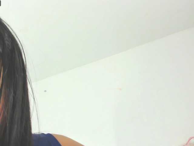 Maite-newmilf webcam bongacams model stream image