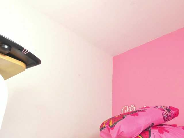 Maite-newmilf's BongaCams show and profile