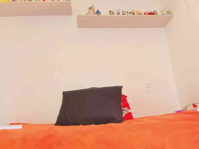 Maite-newmilf webcam