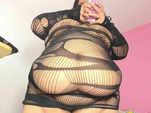 Maite-newmilf webcam