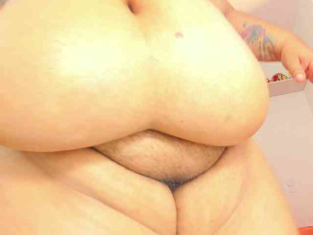 Maite-newmilf webcam
