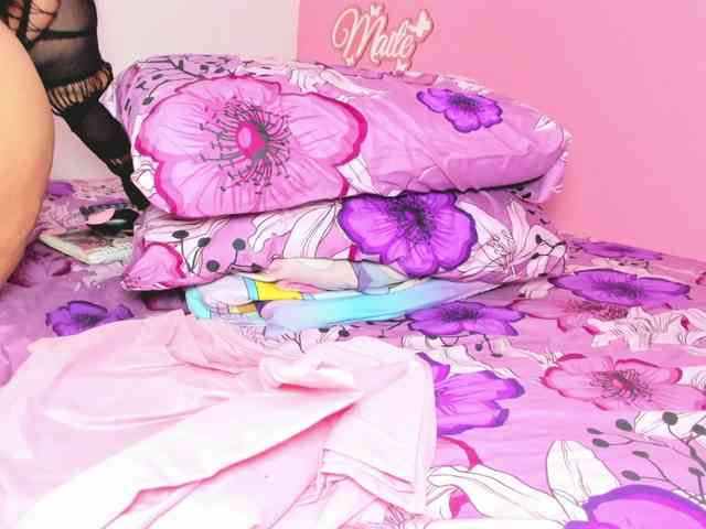 Maite-newmilf webcam