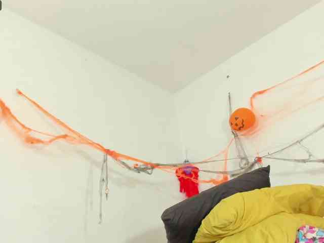 Maite-newmilf webcam