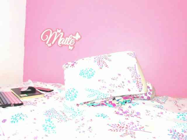 Maite-newmilf webcam