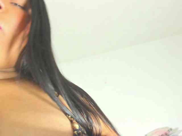 Maite-newmilf webcam