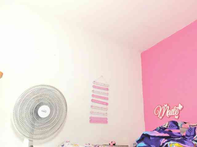 Maite-newmilf webcam