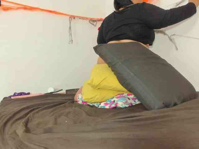 Maite-newmilf webcam