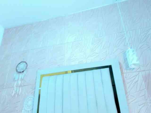 Samantha-Keem webcam