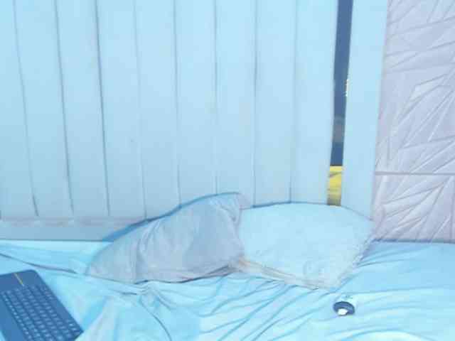 Samantha-Keem webcam