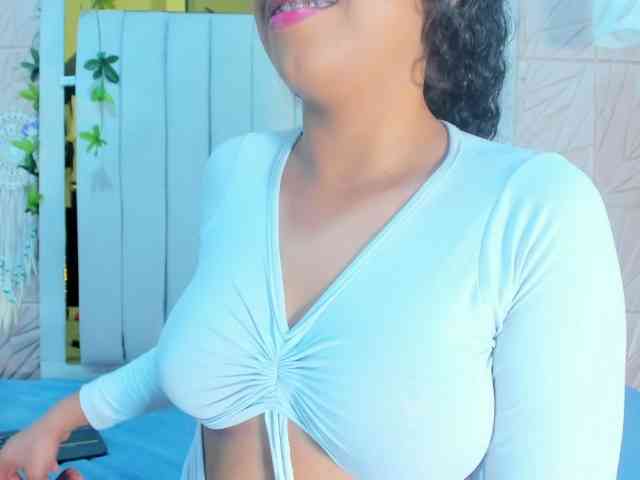 Samantha-Keem webcam