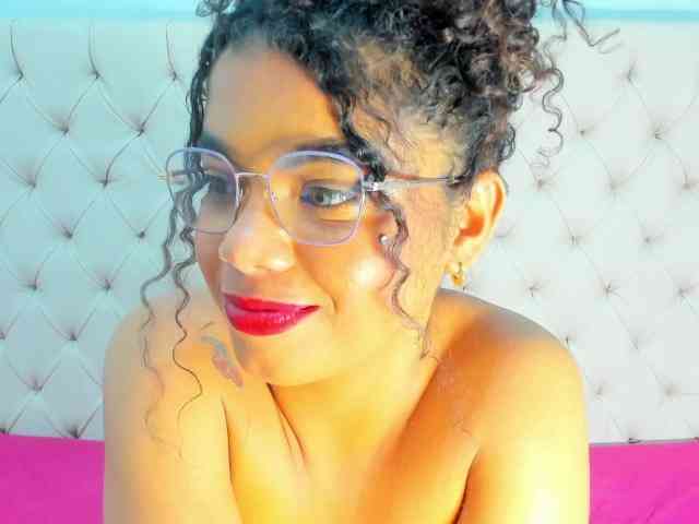 Samantha-Keem webcam