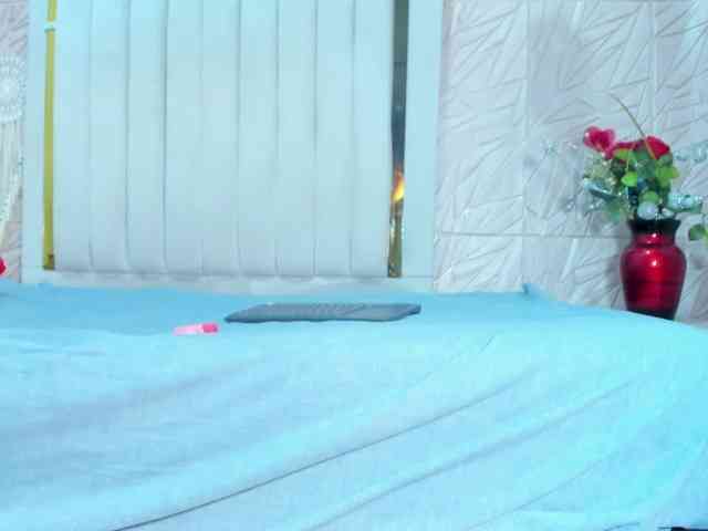 Samantha-Keem webcam