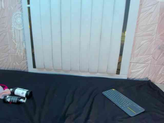 Samantha-Keem webcam