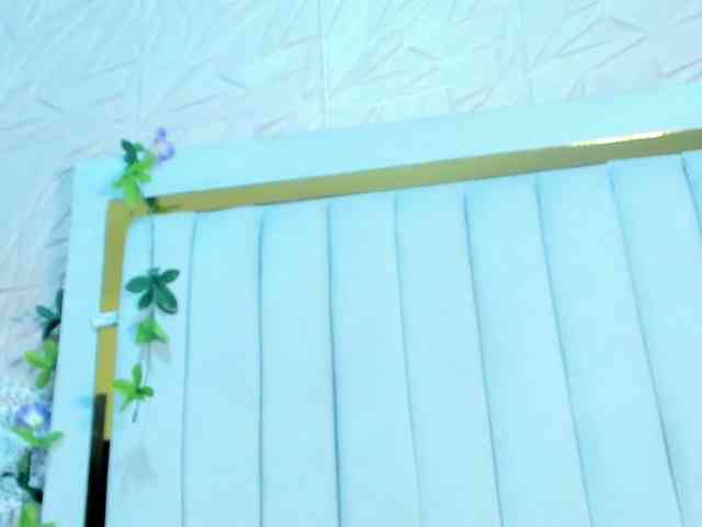 Samantha-Keem webcam