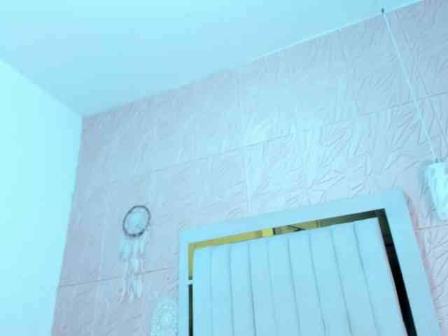 Samantha-Keem webcam