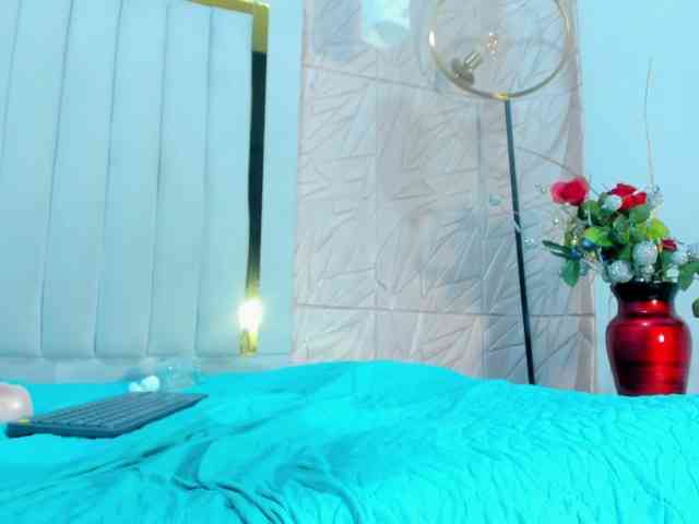 Samantha-Keem webcam