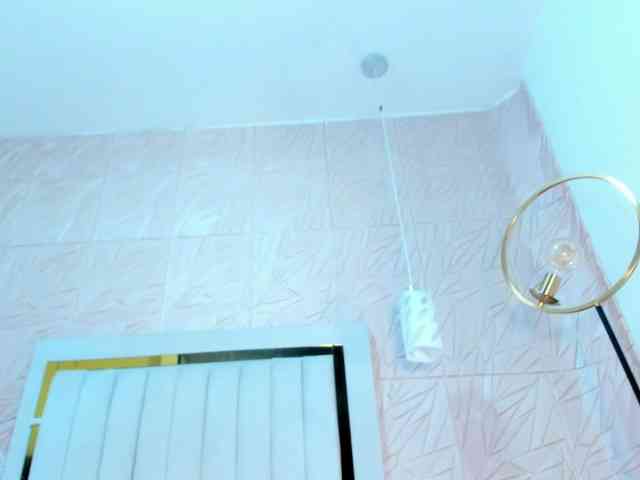 Samantha-Keem webcam