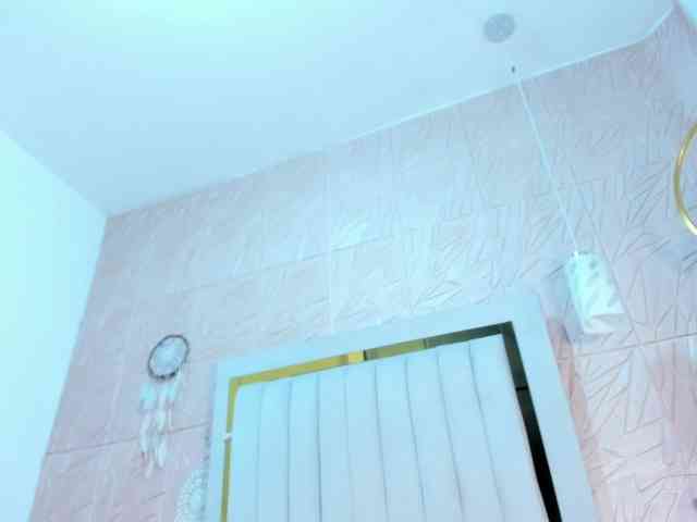 Samantha-Keem webcam