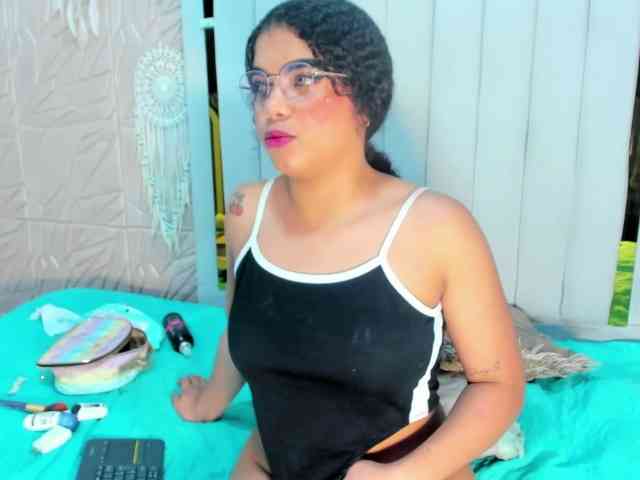 Samantha-Keem webcam