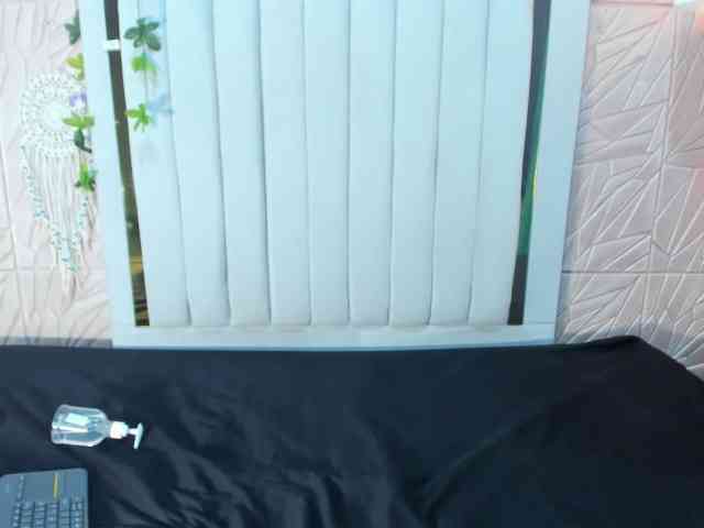 Samantha-Keem webcam