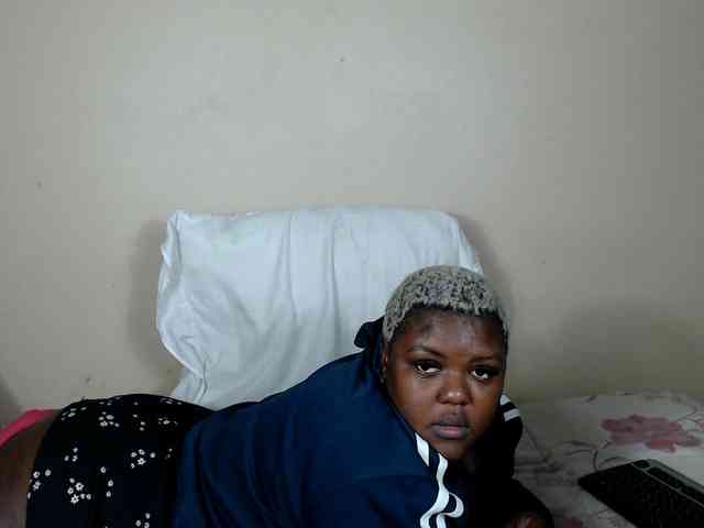 ThickEbony webcam